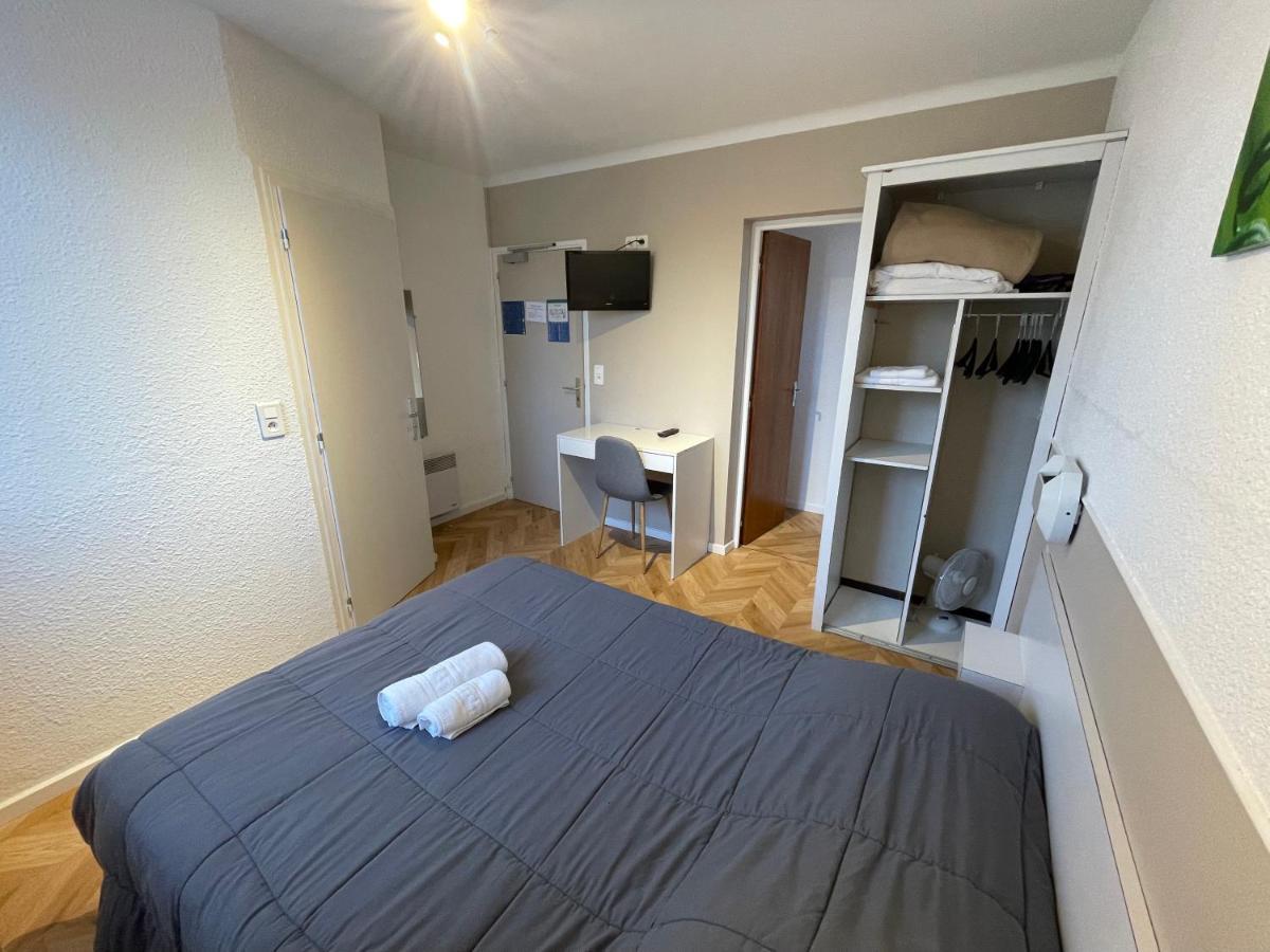 Hotel Les Chenes Sisteron Kültér fotó