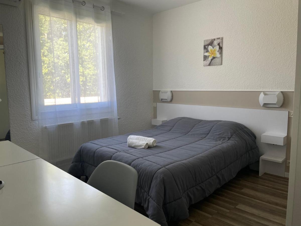 Hotel Les Chenes Sisteron Kültér fotó
