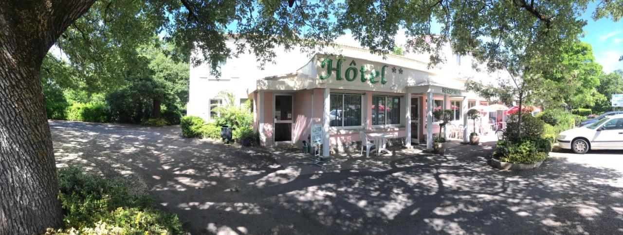 Hotel Les Chenes Sisteron Kültér fotó