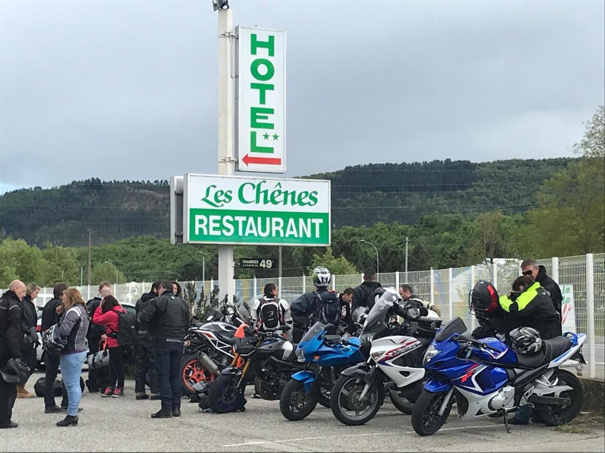 Hotel Les Chenes Sisteron Kültér fotó